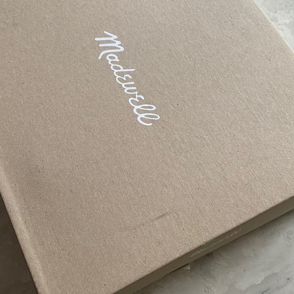 Madewell Irving Sandal • Black - Picture 4 of 7